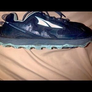 Women’s Mountain LONE PEAK Hiking Shoe  stone Gd.